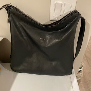 Mat and Nat shoulder strapped purse